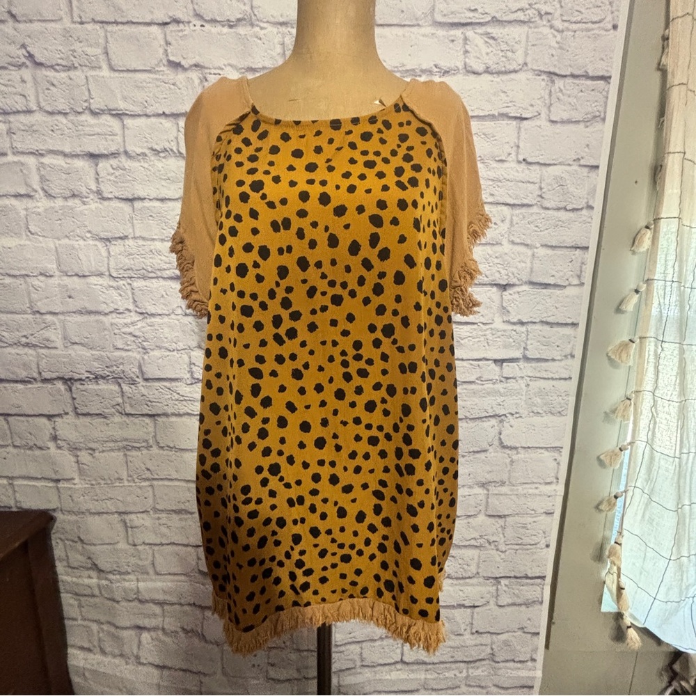 Umgee Mustard Cheetah Print Tunic Top M — Fringe Hem & Sleeves, Boho Style